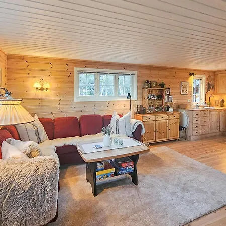 Semesterbostad 3 Bedroom Gorgeous In Passebekk Omholt