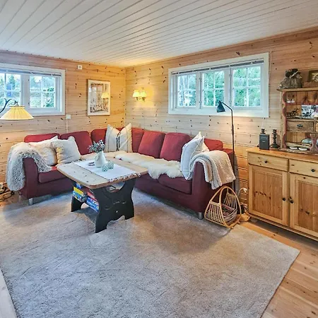 3 Bedroom Gorgeous In Passebekk Semesterbostad *