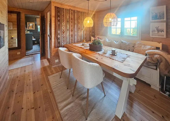 Feriehus 3 Bedroom Cozy In Passebekk Omholt
