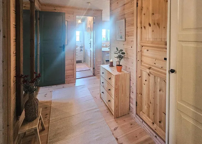 3 Bedroom Cozy Home In Passebekk *